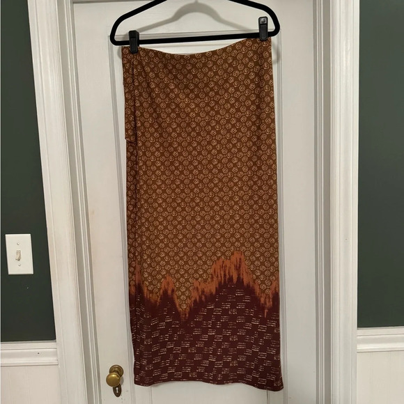 Free People Sarong It Feels Right - Size L - Picture 8 of 9